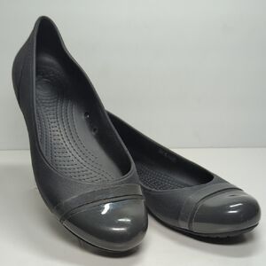 Crocs patent cap toe ballet flats Stylish Gray Women's size 10